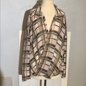 Vince Camuto blouse with front wrap